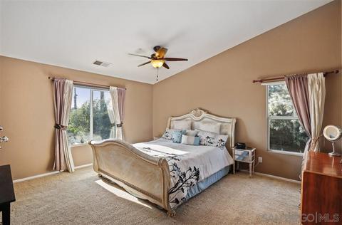 1557 Emerald Ridge Rd, Fallbrook, CA 92028 photo 16