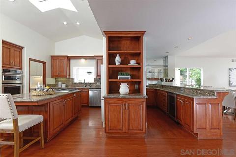 5901 La Jolla Mesa, La Jolla, CA 92037 photo 10