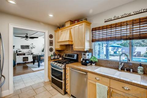 10539 Ironwood Ave, Santee, CA 92071 photo 6
