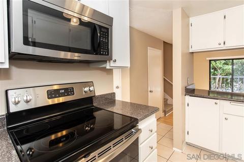 2354 Caringa Way #D, Carlsbad, CA 92009 photo 8