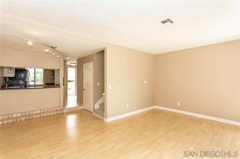 2354 Caringa Way #D, Carlsbad, CA 92009 photo 4