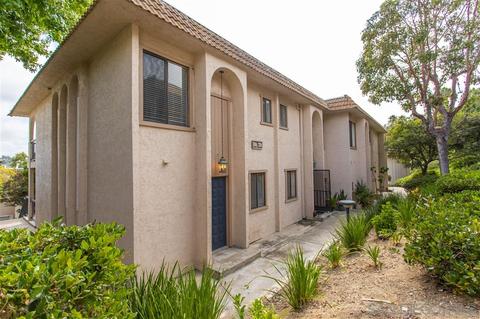 2354 Caringa Way #D, Carlsbad, CA 92009 photo 2