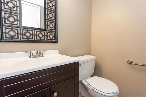 2354 Caringa Way #D, Carlsbad, CA 92009 photo 10