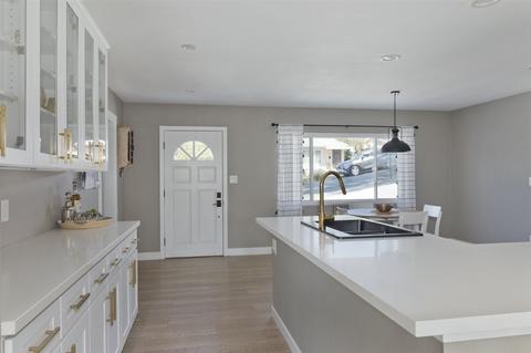5172 Guava Ave, La Mesa, CA 91942 photo 6