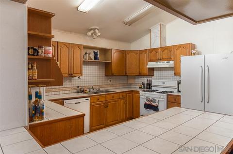9395 Harritt Rd #SPC 19, Lakeside, CA 92040 photo 9