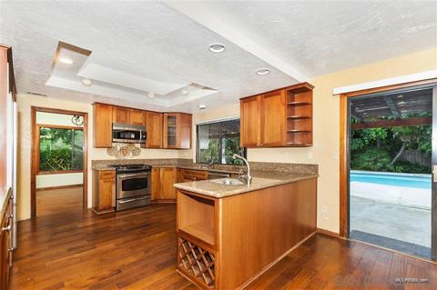 1156 Wild Canary Ln, Encinitas, CA 92024 photo 9