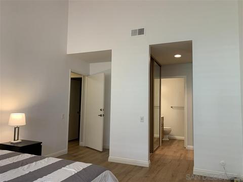 3228 Caminito Ameca, La Jolla, CA 92037 photo 10