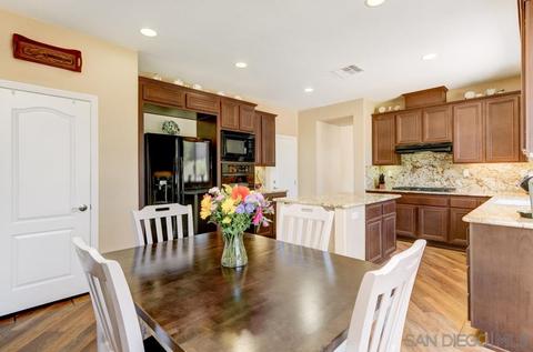2736 Anjuli Ct, El Cajon, CA 92020 photo 8