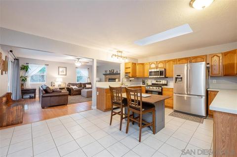 10115 Aquilla Dr, Lakeside, CA 92040 photo 5