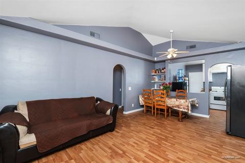 251 E 11th Ave, Escondido, CA 92025 photo 6