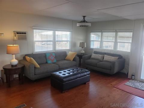 38 Bob Ln, Oceanside, CA 92058 photo 9
