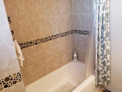 38 Bob Ln, Oceanside, CA 92058 photo 13