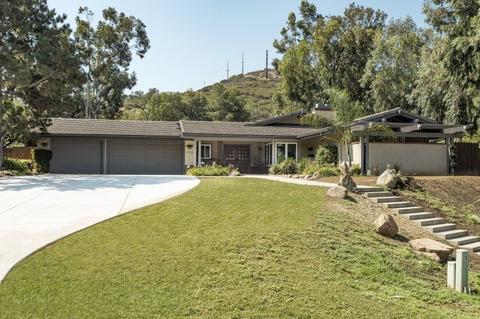 13725 Calle Seco, Poway, CA 92064 photo 1