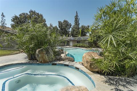 13725 Calle Seco, Poway, CA 92064 photo 2