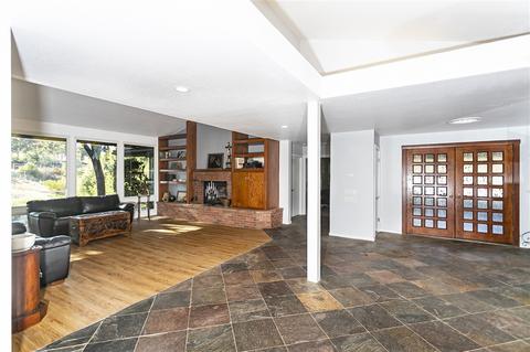 13725 Calle Seco, Poway, CA 92064 photo 4