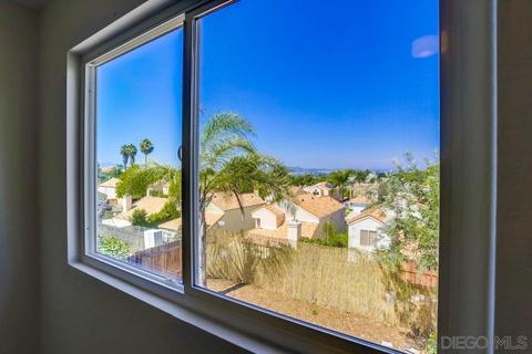 1252 Woodview Dr, Oceanside, CA 92056 photo 14