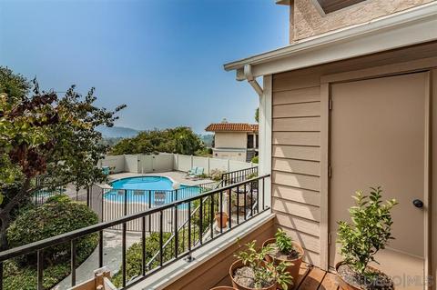 2305 Caringa Way #C, Carlsbad, CA 92009 photo 4