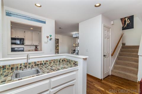 2305 Caringa Way #C, Carlsbad, CA 92009 photo 9