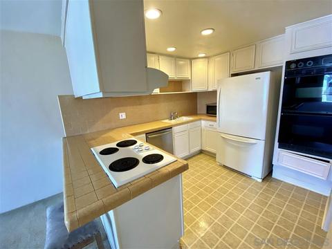 824 C Ave, Coronado, CA 92118 photo 8