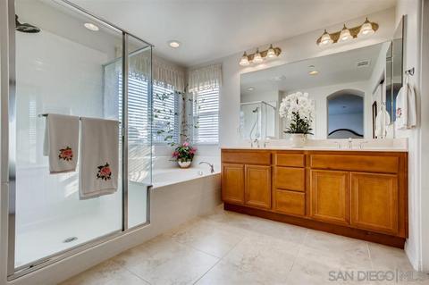 702 Titanium Pl, Vista, CA 92083 photo 13