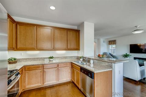 702 Titanium Pl, Vista, CA 92083 photo 7