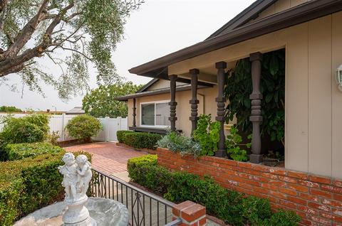 9927 Sappington Ct, Santee, CA 92071 photo 4