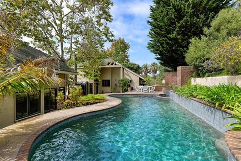 7267 Fairway Rd, La Jolla, CA 92037 photo 11
