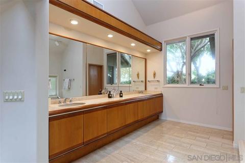 7267 Fairway Rd, La Jolla, CA 92037 photo 19