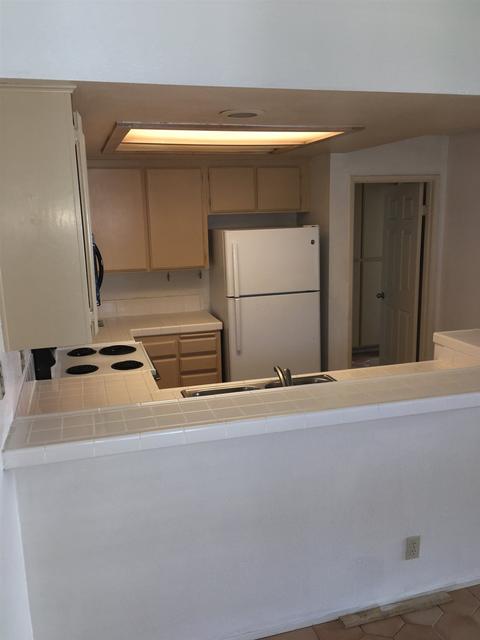 2425 Cranston #208, Escondido, CA 92025 photo 8