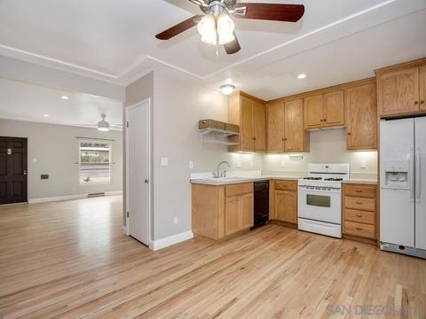 9747 Murray Dr, La Mesa, CA 91942 photo 6