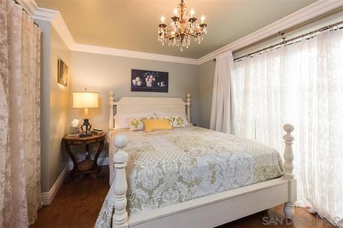722 Genter St, La Jolla, CA 92037 photo 9