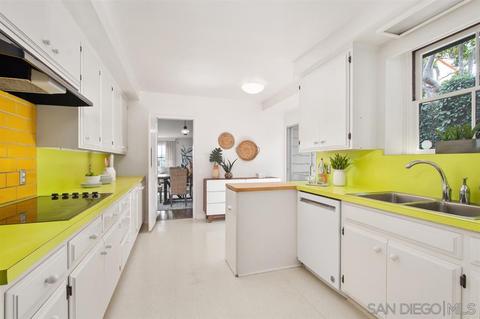 7777 Ludington Pl, La Jolla, CA 92037 photo 11