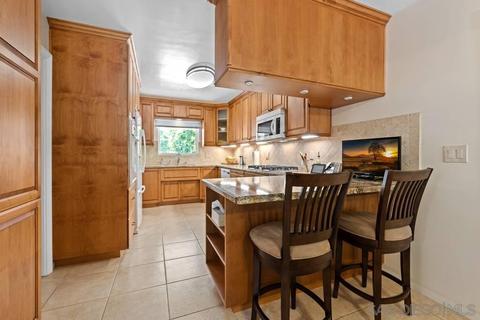 856 Bear Valley Pkwy, Escondido, CA 92025 photo 11