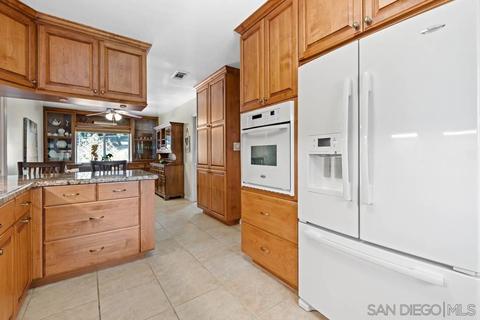 856 Bear Valley Pkwy, Escondido, CA 92025 photo 13