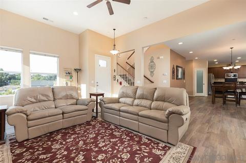 7535 Ohio Pl, La Mesa, CA 91942 photo 4