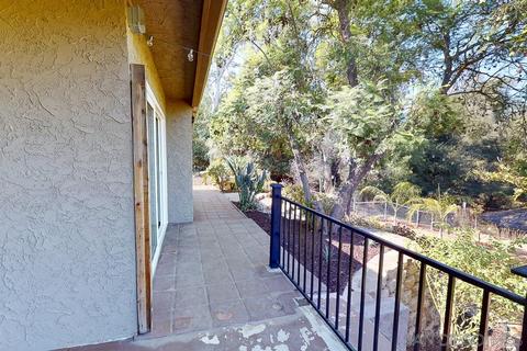 1157 Hamlet Dr, El Cajon, CA 92021 photo 3
