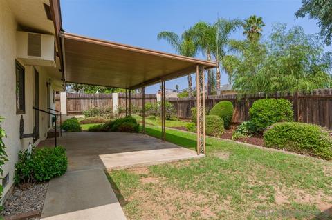1052 Thomas Way, Escondido, CA 92027 photo 21