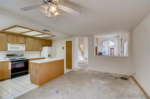 14195 Kelli Ln, El Cajon, CA 92021 photo 6