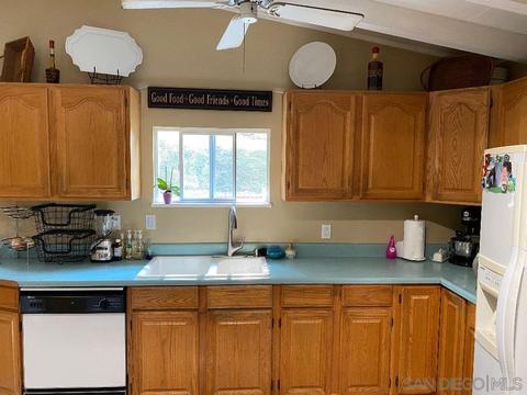9357 Manor Dr, La Mesa, CA 91942 photo 11