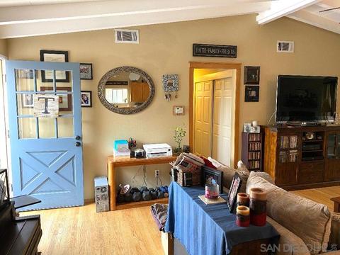 9357 Manor Dr, La Mesa, CA 91942 photo 4