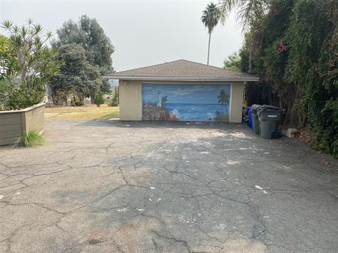 1454 Olive Ave, Vista, CA 92083 photo 3