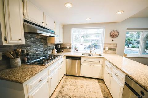 1702 Macero St, Escondido, CA 92029 photo 5