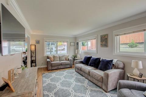 3961 Cameo Dr, Oceanside, CA 92056 photo 7