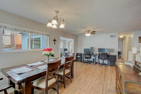 3961 Cameo Dr, Oceanside, CA 92056 photo 9