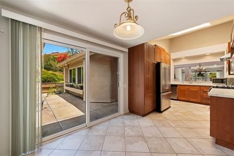 6349 Via Cabrera, La Jolla, CA 92037 photo 9