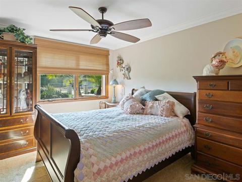 2505 Royal Crest Dr, Escondido, CA 92025 photo 12