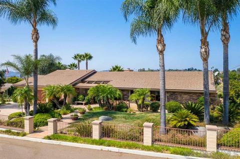 2505 Royal Crest Dr, Escondido, CA 92025 photo 1