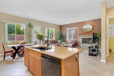 1665 Irwin St, Chula Vista, CA 91913 photo 8