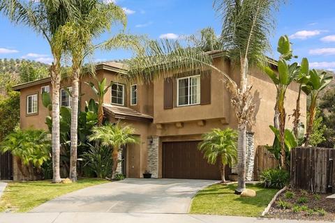 8977 Courtyard View Dr, Escondido, CA 92026 photo 2