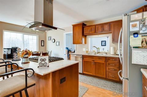 9809 Medina Dr, Santee, CA 92071 photo 6